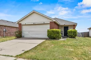 1344 Castle Ridge Rd, Fort Worth, TX 76140 - Photo 2