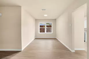 509 E Williamsburg Manor, Arlington, TX 76014 - Photo 10