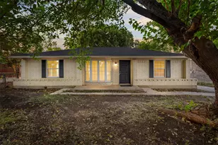 509 E Williamsburg Manor, Arlington, TX 76014 - Photo 1
