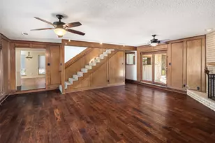 2621 Country Club Pkwy, Garland, TX 75043 - Photo 10