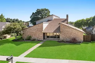 2621 Country Club Pkwy, Garland, TX 75043 - Photo 1