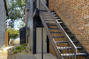 7525 Holly Hill Dr, Dallas, TX 75231 - Photo 22