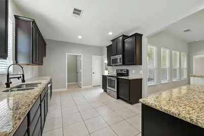 2401 Fall Leaf Court, Denton, TX 76209 - Photo 4