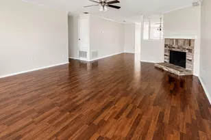 2725 Peach Dr, Little Elm, TX 75068 - Photo 2