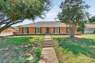 6301 Wheaton Drive, Fort Worth, TX 76133 - Photo 1