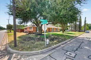 6301 Wheaton Dr, Fort Worth, TX 76133 - Photo 4