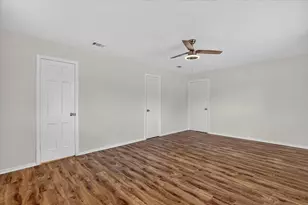 6301 Wheaton Dr, Fort Worth, TX 76133 - Photo 14