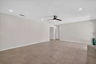 6301 Wheaton Dr, Fort Worth, TX 76133 - Photo 6