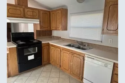 5850 Hartford #70, Abilene, TX 79605 - Photo 12