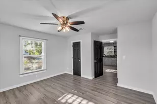 211 W Stegall Dr, Robinson, TX 76706 - Photo 20