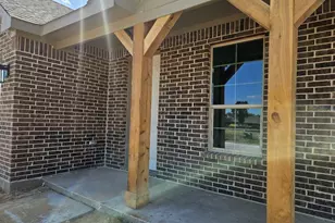 804 Silverleaf Dr, Ennis, TX 75119 - Photo 4