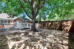 2509 Pecan Meadow Dr, Garland, TX 75040 - Photo 36