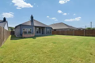 609 Pawprint Holw, Godley, TX 76044 - Photo 36