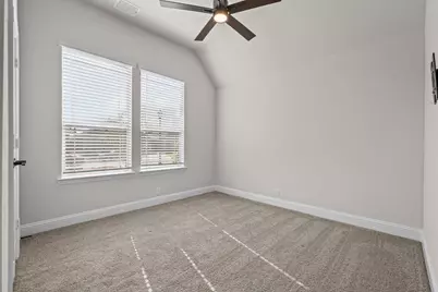 609 Pawprint Hollow, Godley, TX 76044 - Photo 22