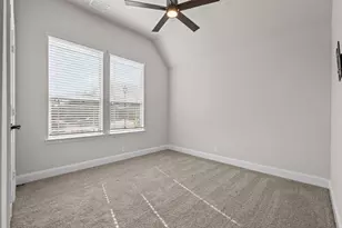 609 Pawprint Holw, Godley, TX 76044 - Photo 22