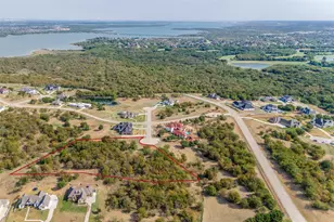 1211 Tulip Ct, Grand Prairie, TX 75104 - Photo 4