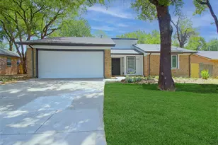 5109 Parliament Dr, Arlington, TX 76017 - Photo 4