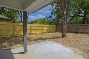 5109 Parliament Dr, Arlington, TX 76017 - Photo 30