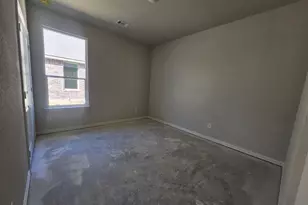 806 Silverleaf Dr, Ennis, TX 75119 - Photo 12