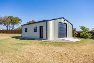 340 Trail Dust Dr, Godley, TX 76044 - Photo 36