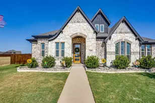 340 Trail Dust Dr, Godley, TX 76044 - Photo 6