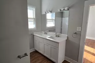 1031 W Morgan St, Denison, TX 75020 - Photo 6