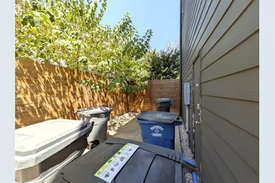 2723 Kimsey Drive #104, Dallas, TX 75235 - Photo 34