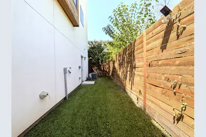 2723 Kimsey Drive #104, Dallas, TX 75235 - Photo 32