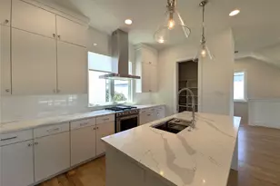 2723 Kimsey Dr, Dallas, TX 75235 - Photo 12