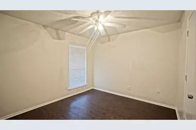 6453 Highview Terrace, Watauga, TX 76148 - Photo 6
