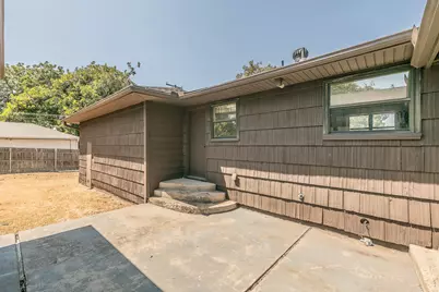 2900 Ryan Place Drive, Fort Worth, TX 76110 - Photo 34