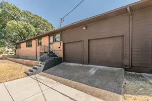 2900 Ryan Pl Dr, Fort Worth, TX 76110 - Photo 4