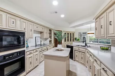 1912 Deerfield Drive, Plano, TX 75023 - Photo 4