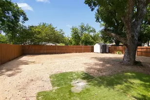 815 National Dr, Irving, TX 75060 - Photo 36
