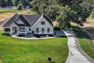 1016 Arbor Vis Dr, Azle, TX 76020 - Photo 20
