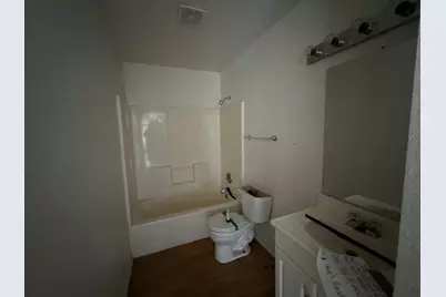605 Oldham Street, Bonham, TX 75418 - Photo 10