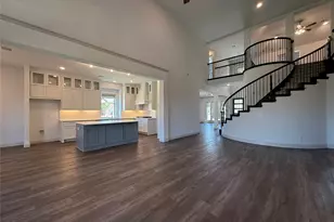 14697 Valley Trl, Frisco, TX 75035 - Photo 8