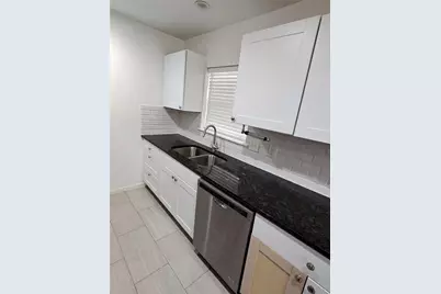 3241 S Edgefield Avenue, Dallas, TX 75224 - Photo 14