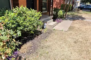 3241 S Edgefield Ave, Dallas, TX 75224 - Photo 2