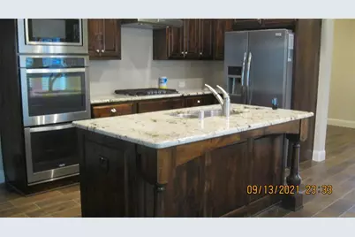 704 Wiltshire Boulevard, Lewisville, TX 75056 - Photo 2