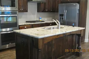 704 Wiltshire Blvd, Lewisville, TX 75056 - Photo 2