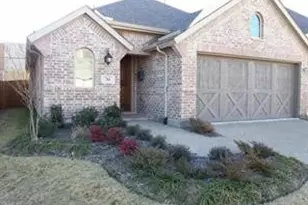 704 Wiltshire Blvd, Lewisville, TX 75056 - Photo 1