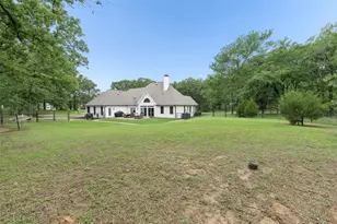 109 Enchanted Dr, Enchanted Oaks, TX 75156 - Photo 36
