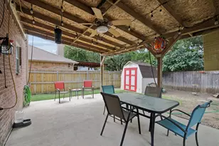 3039 Bosswood Ct, Grand Prairie, TX 75052 - Photo 28