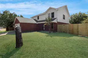 408 Centennial Pl, Crowley, TX 76036 - Photo 2
