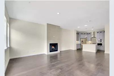 1209 Beaconsfield Lane #502, Arlington, TX 76011 - Photo 2