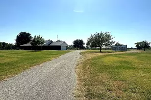 1599 Co Rd 2925, Dodd City, TX 75438 - Photo 4