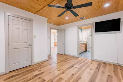421 N Lazy Bend Road, Millsap, TX 76066 - Photo 16