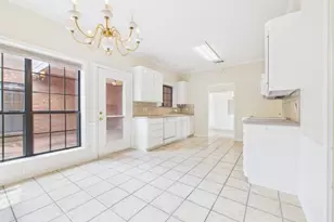 806 Torribrooke Ln, Athens, TX 75751 - Photo 10