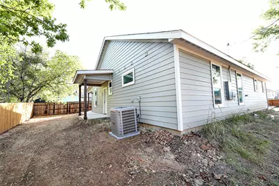 202 Strong Street, Bowie, TX 76230 - Photo 10